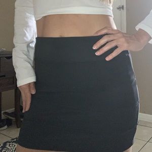 Grey skirt
